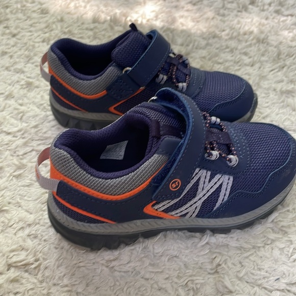Stride Rite 360 Boy's Artin 3.0 Sneaker - Picture 4 of 6